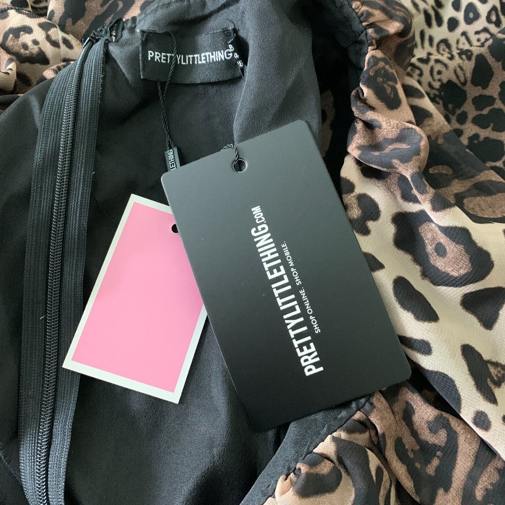 NWT PrettyLittleThing Women´s Romper, Size 4 - Picture 11 of 16